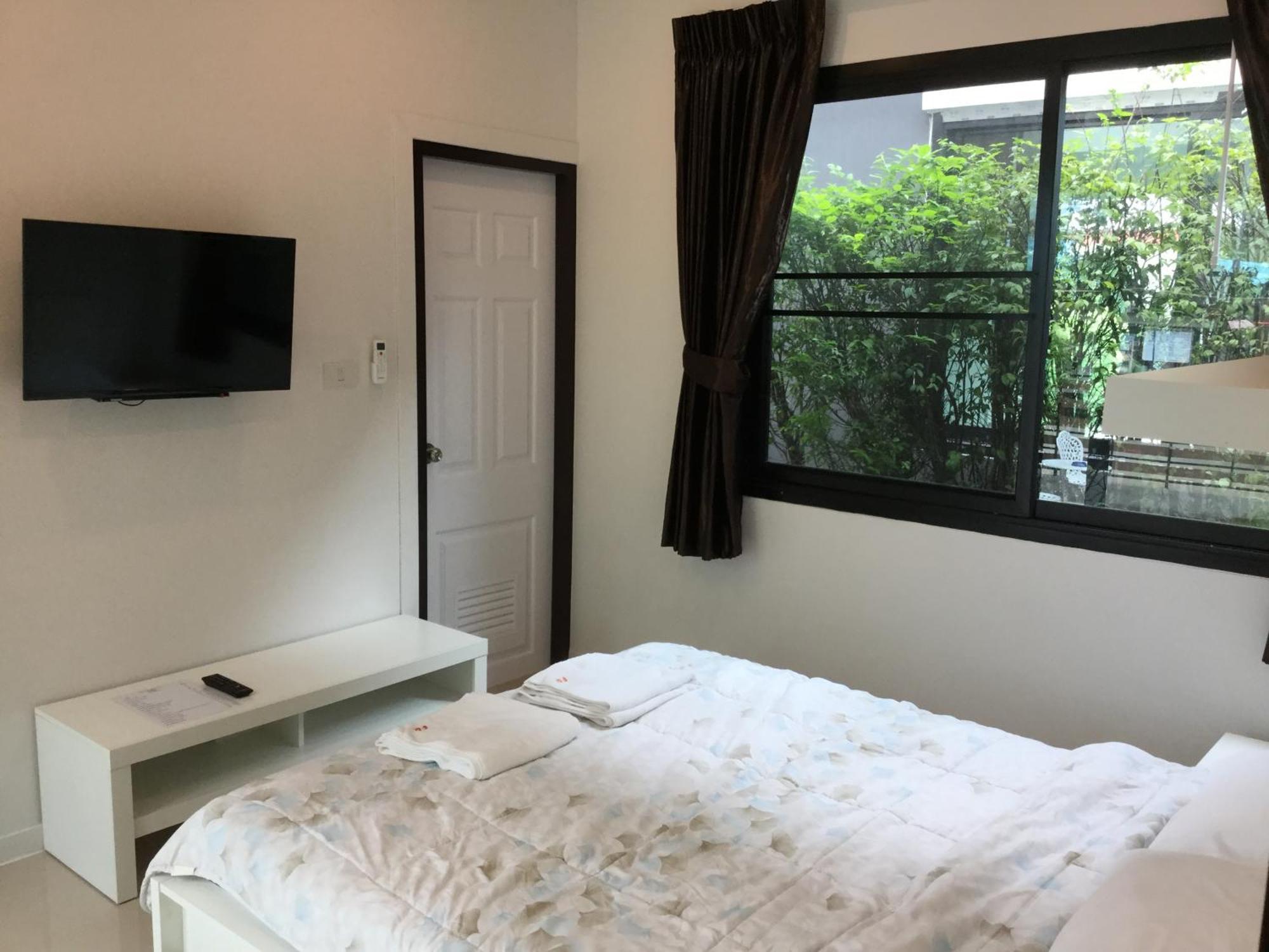 Fairtex Residence Pattaya Room photo